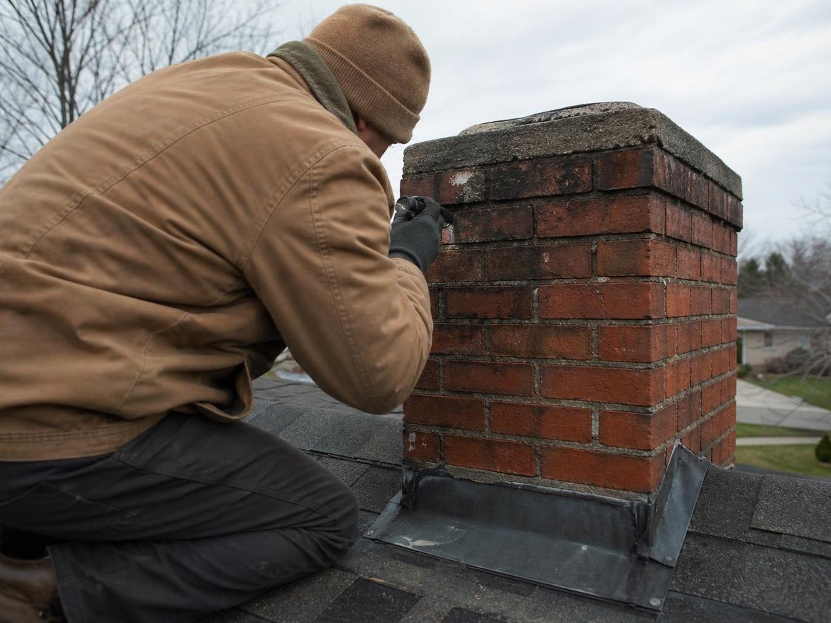 Steve Chimney Repair work in Saint Louis